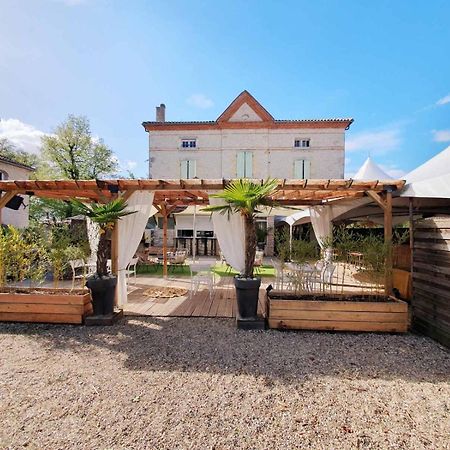 Le Baraillot, Chambres Et Repas D'Hotes, Soiree Etape Aiguillon Zewnętrze zdjęcie